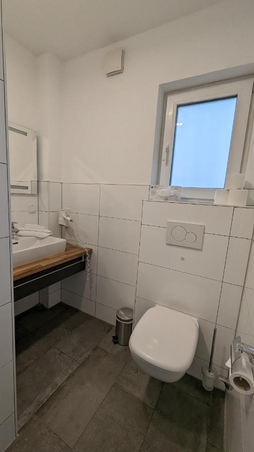 Altes Ruderhaus Hotel Worms Bagian luar foto