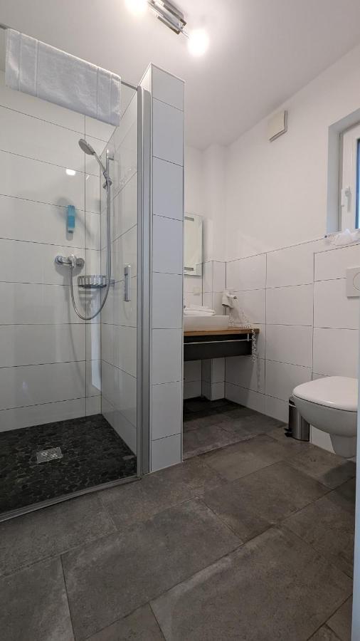 Altes Ruderhaus Hotel Worms Bagian luar foto